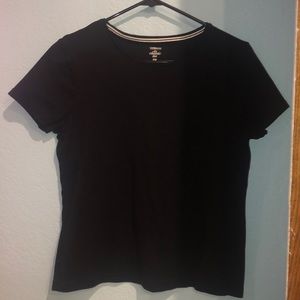 Black Tee
